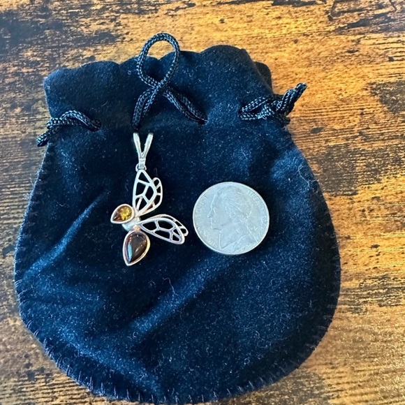 Bee Sterling Silver Necklace Pendant Marked 925 amber stone - Picture 3 of 3